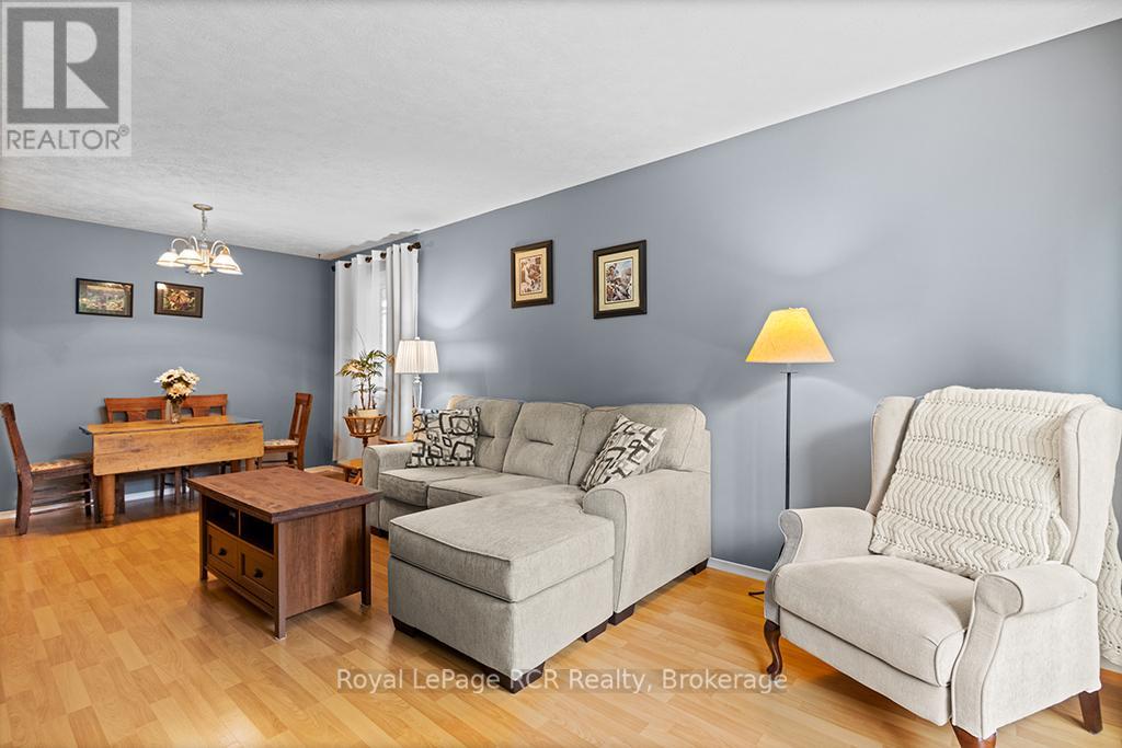 1118 6th Avenue W, Owen Sound, Ontario  N4K 5H1 - Photo 6 - X12434942