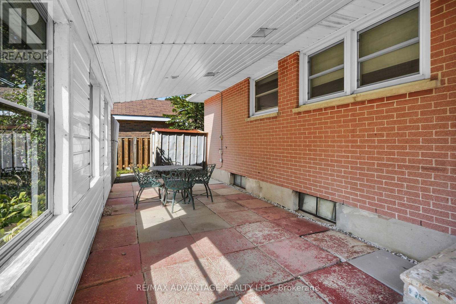 29 Langton Road, London East, Ontario  N5V 2L9 - Photo 36 - X12434896