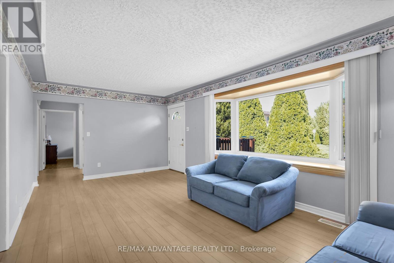 29 Langton Road, London East, Ontario  N5V 2L9 - Photo 6 - X12434896