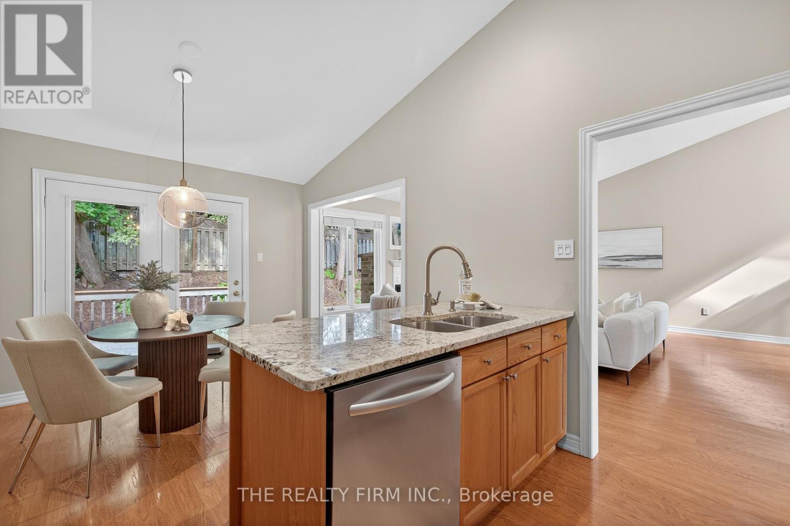 4 - 519 Riverside Drive, London North, Ontario  N6H 5J3 - Photo 15 - X12434902
