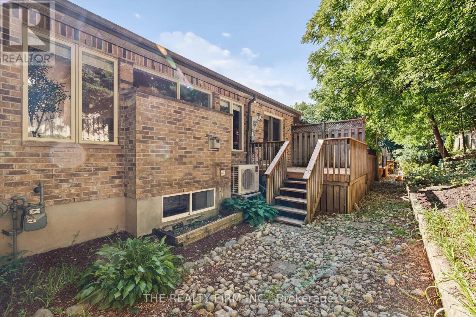4 - 519 Riverside Drive, London North, Ontario  N6H 5J3 - Photo 32 - X12434902