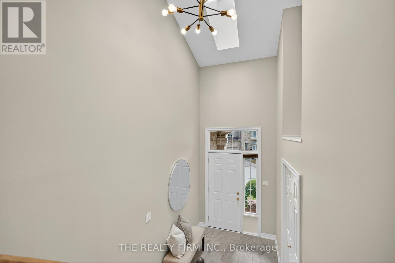 4 - 519 Riverside Drive, London North, Ontario  N6H 5J3 - Photo 5 - X12434902