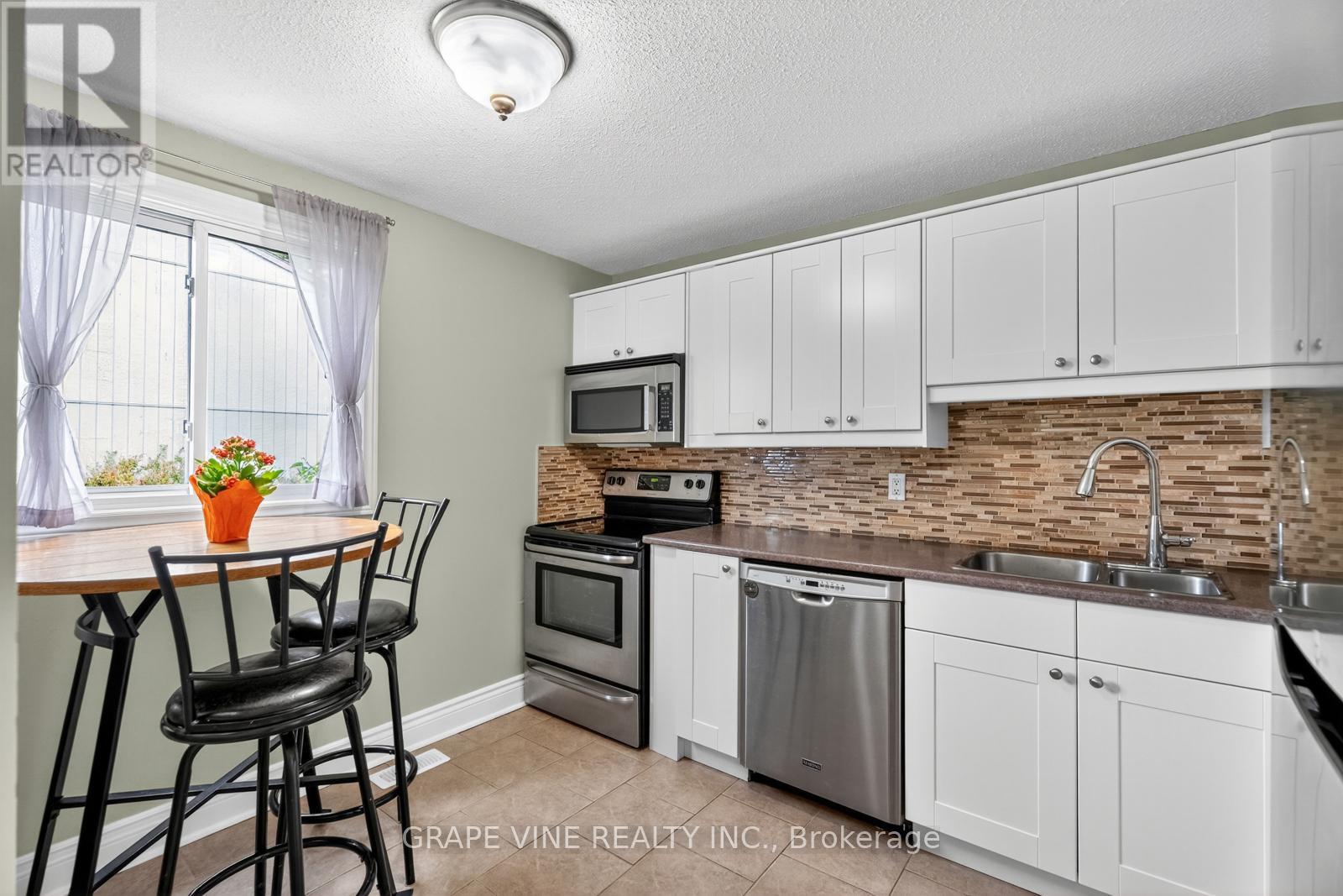 61 - 34 Sherway Drive, Ottawa, Ontario  K2J 1N3 - Photo 10 - X12434913