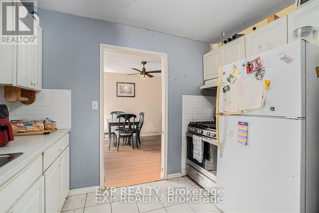 983 Mackenzie Road, Prescott, Ontario  K0G 1T0 - Photo 8 - X12434931