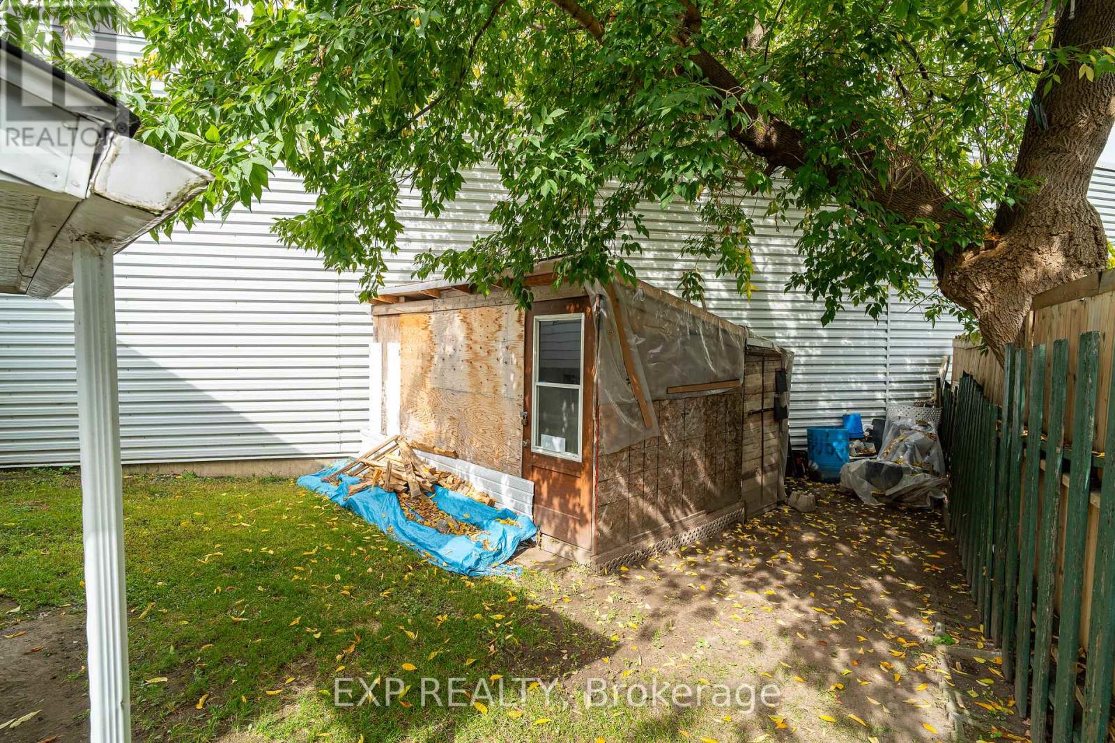 385-387 Regent Street, Hawkesbury, Ontario  K6A 1G1 - Photo 26 - X12434932