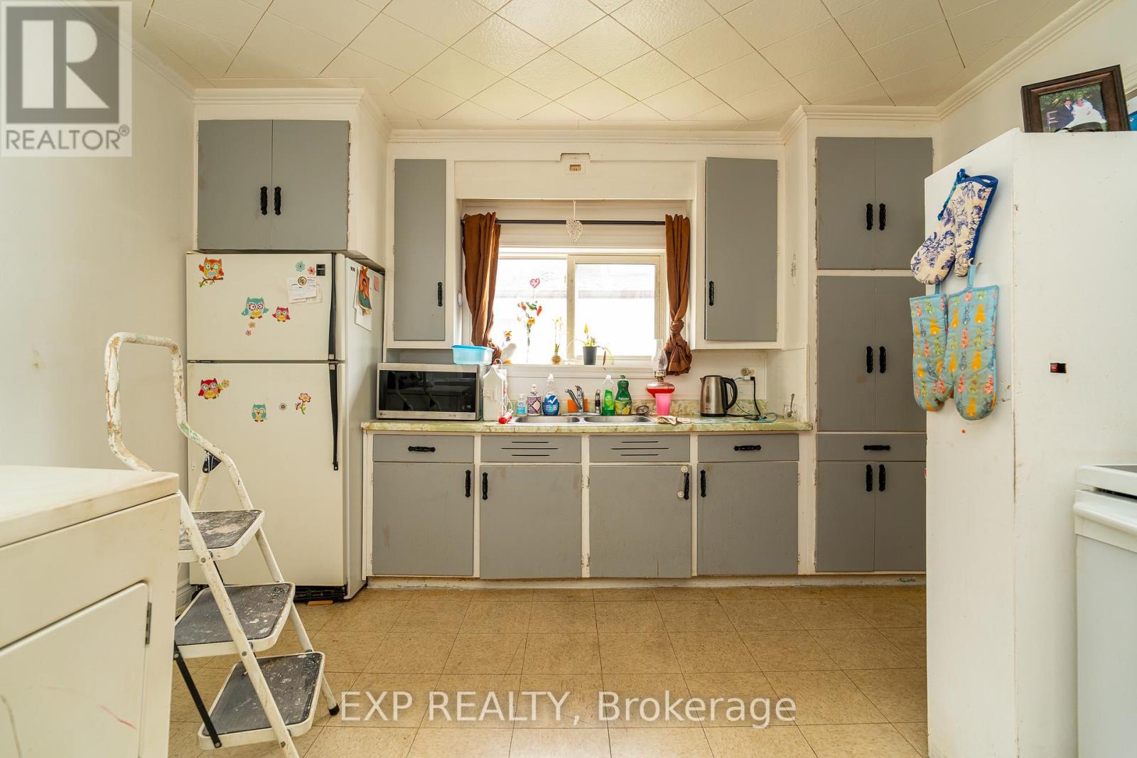 385-387 Regent Street, Hawkesbury, Ontario  K6A 1G1 - Photo 36 - X12434932