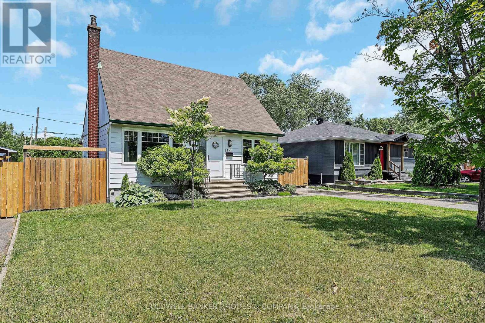 353 Spartan Avenue, Ottawa, Ontario  K1K 1J6 - Photo 2 - X12434945