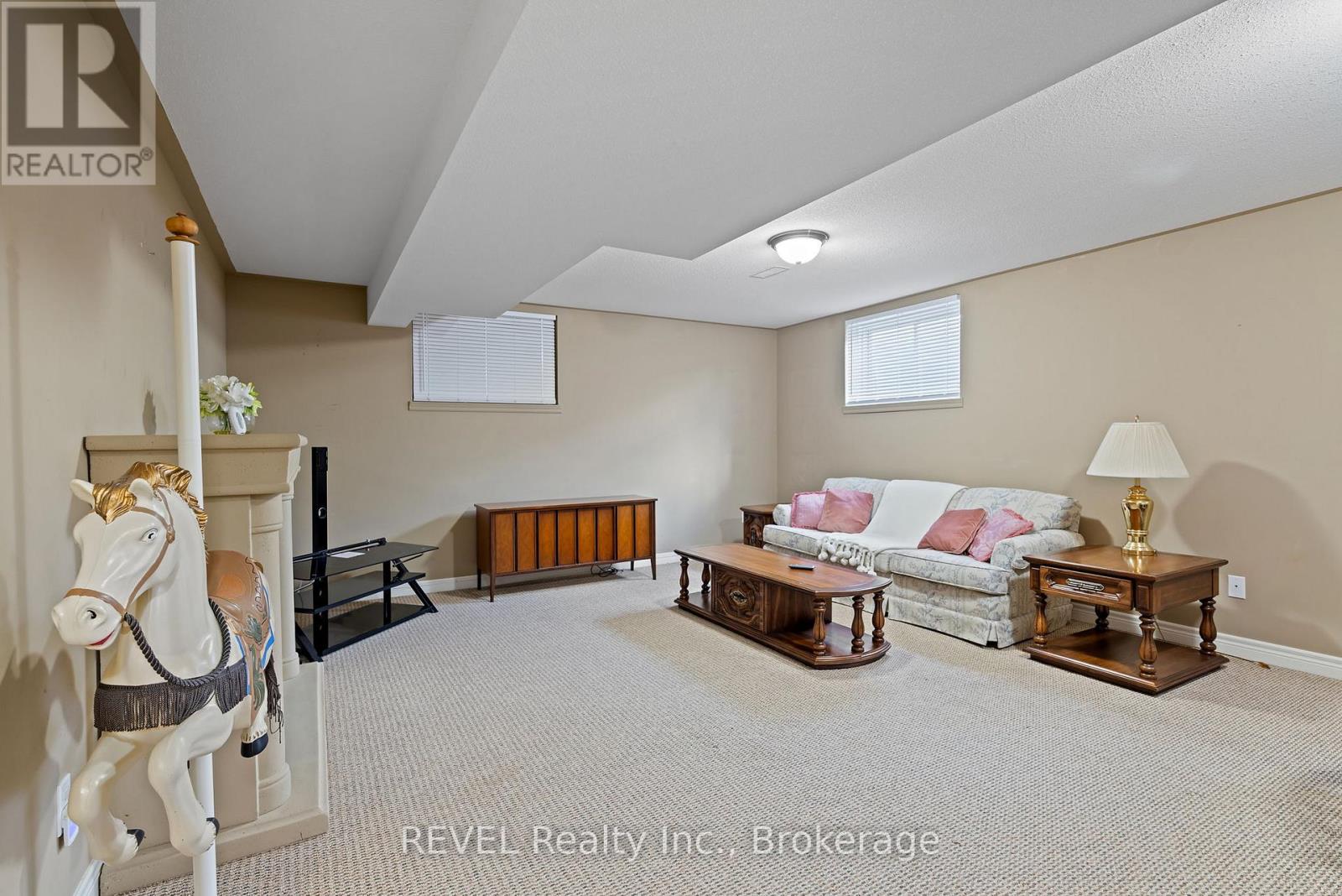 159 Willowlanding Court, Welland, Ontario  L3C 7L8 - Photo 31 - X12434811