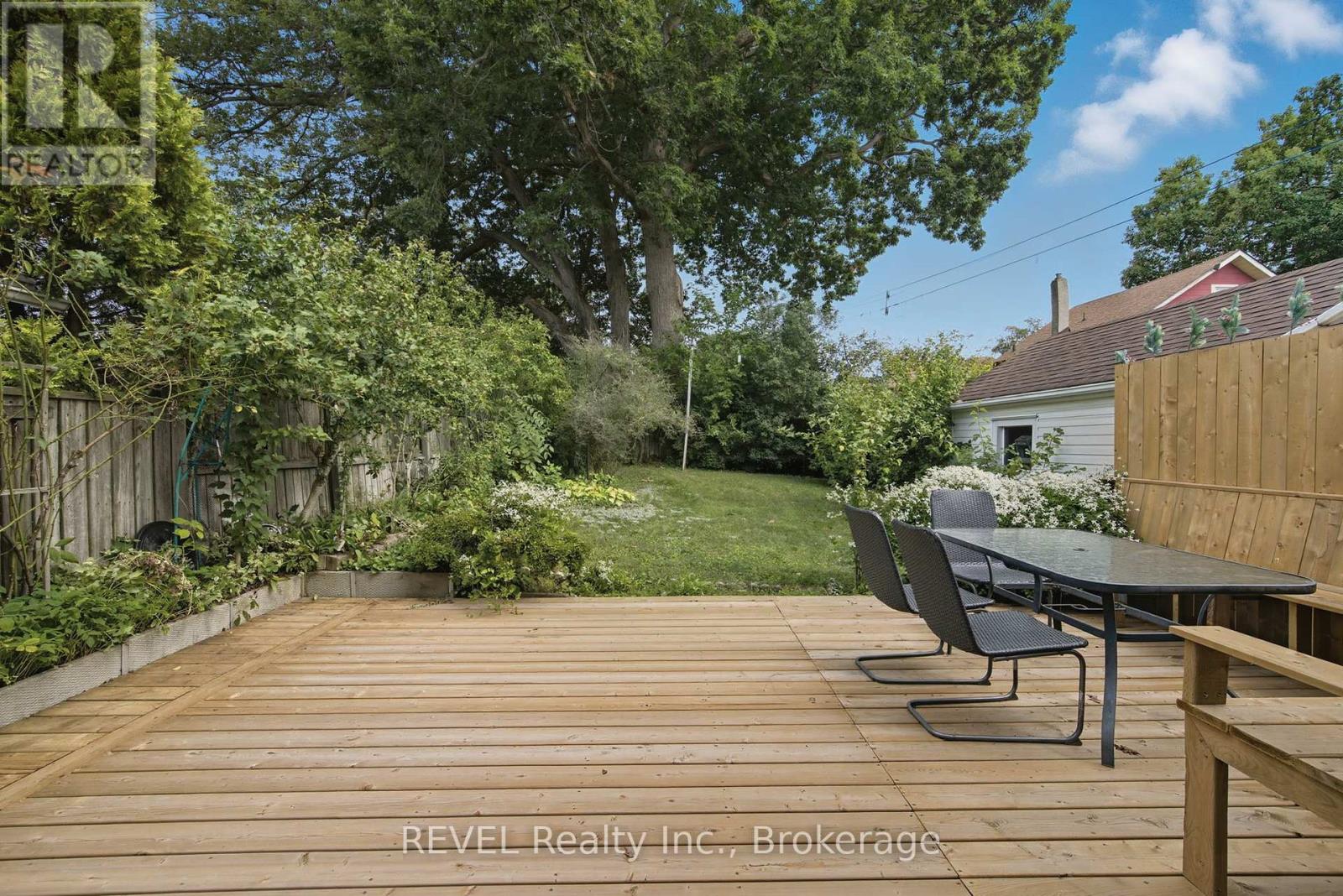 6238 Pine Grove Avenue, Niagara Falls, Ontario  L2G 4J2 - Photo 32 - X12434864