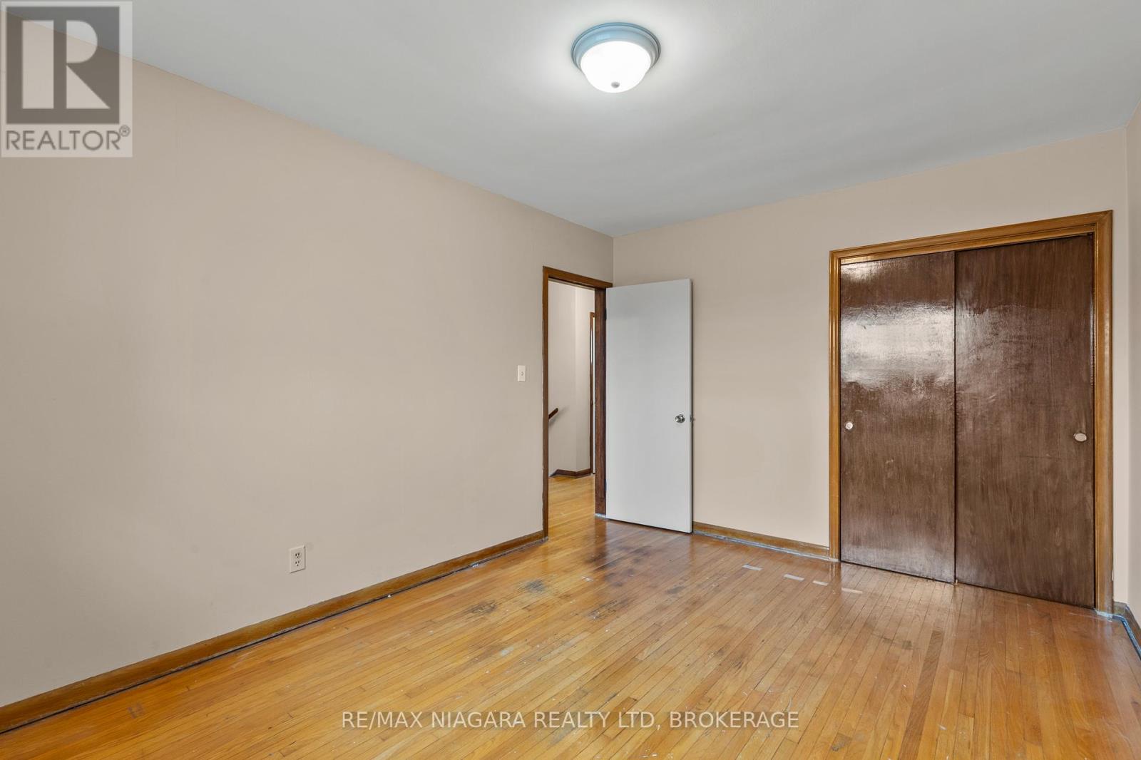 6611 Margaret Street, Niagara Falls (Arad/fallsview), Ontario  L2G 2V1 - Photo 20 - X12434944