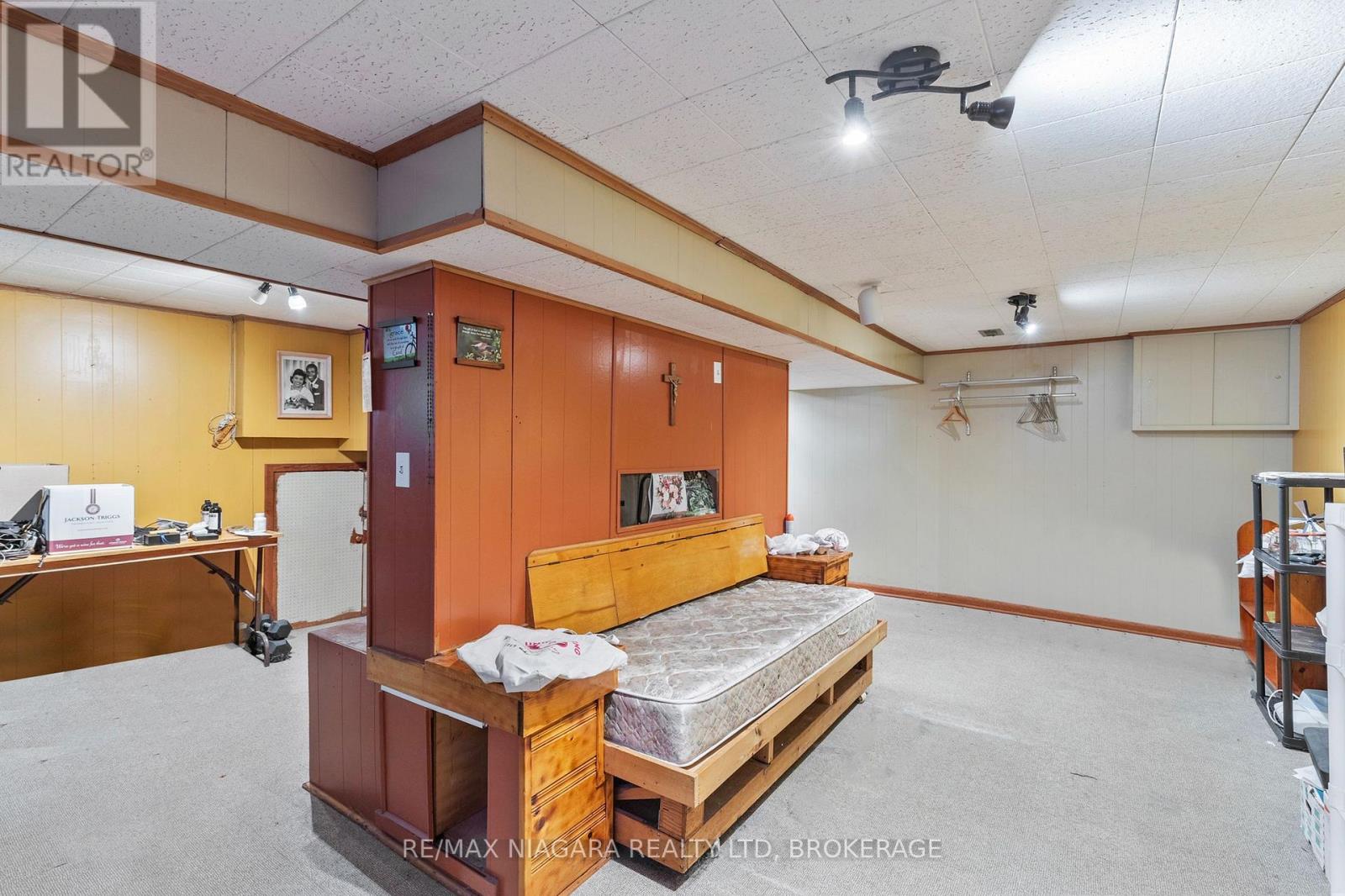 6611 Margaret Street, Niagara Falls (Arad/fallsview), Ontario  L2G 2V1 - Photo 23 - X12434944
