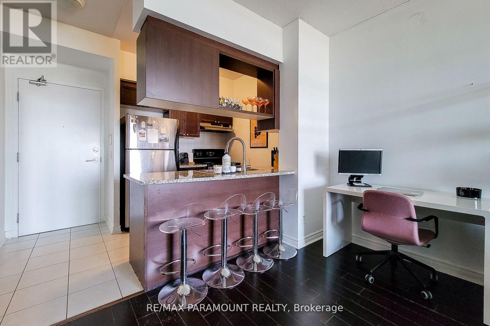 1102 - 2325 Central Park Drive, Oakville, Ontario  L6H 0E2 - Photo 12 - W12434777
