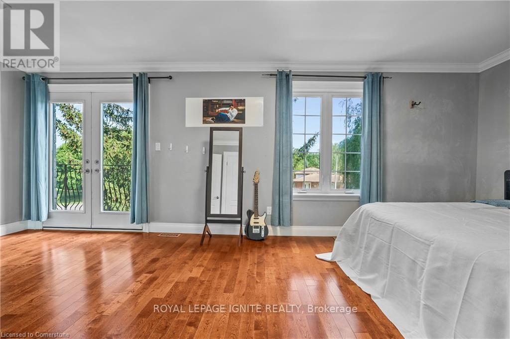 31 Ridge Drive, Oakville, Ontario  L6H 1B7 - Photo 26 - W12434789