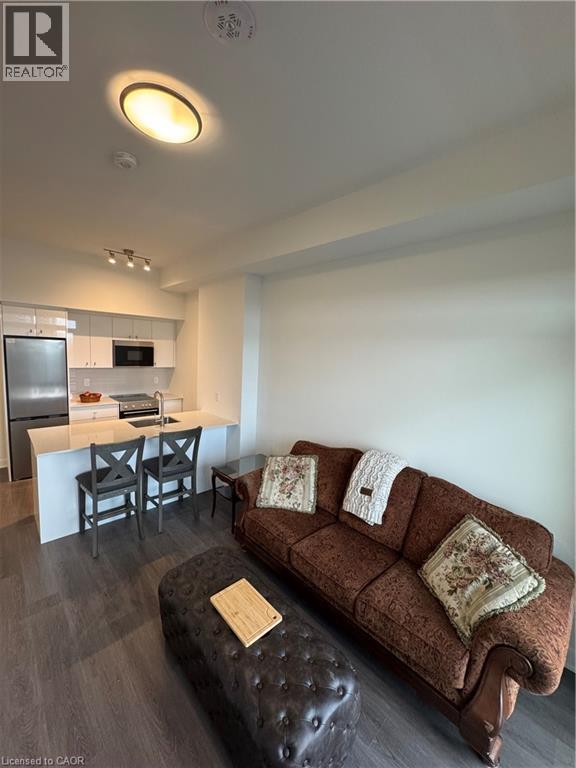25 Wellington Street Unit# 1002, Waterloo, Ontario  N2G 0G5 - Photo 1 - 40774323