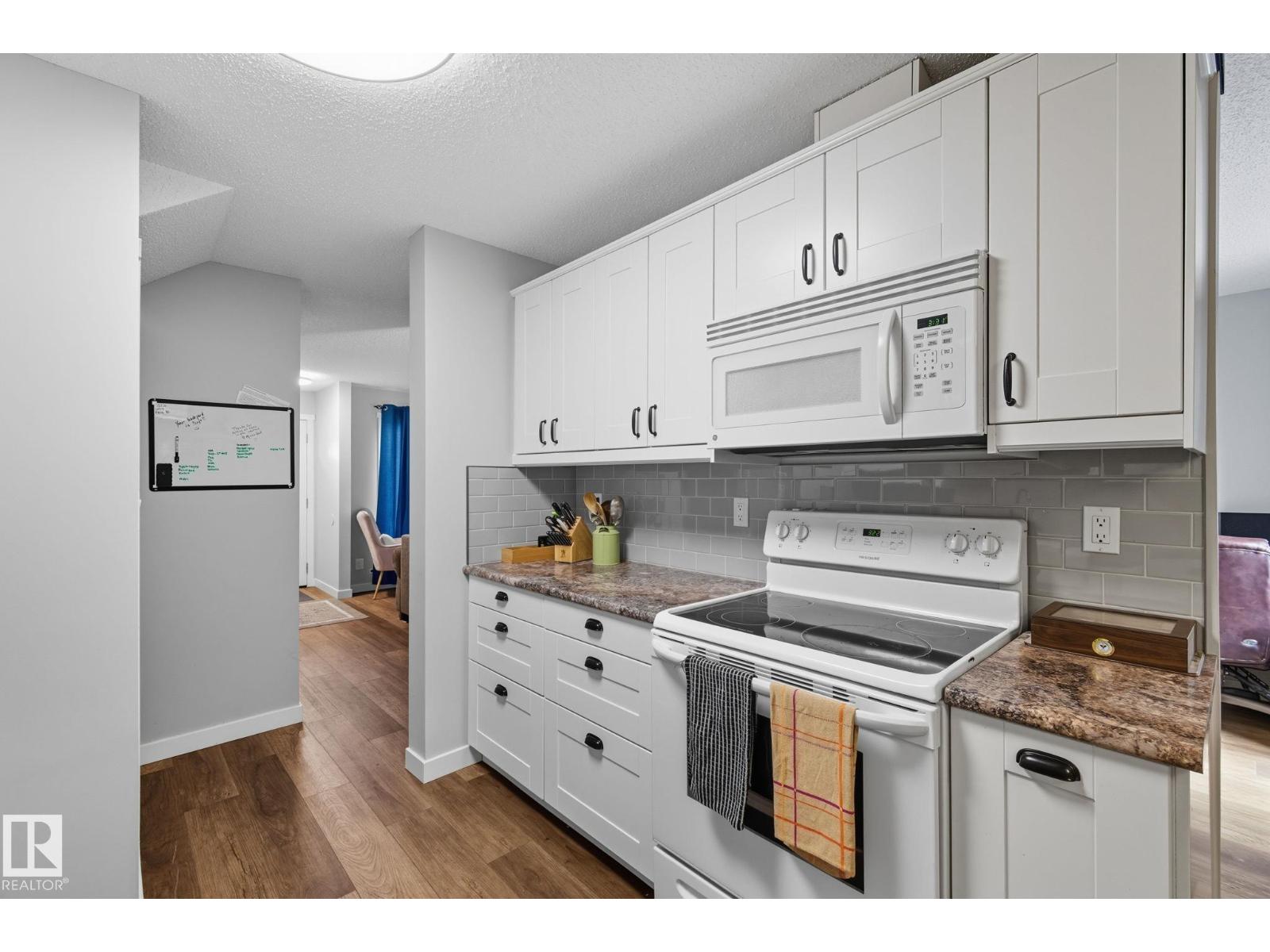 12047 162 Av Nw, Edmonton, Alberta  T5X 3R1 - Photo 7 - E4459993