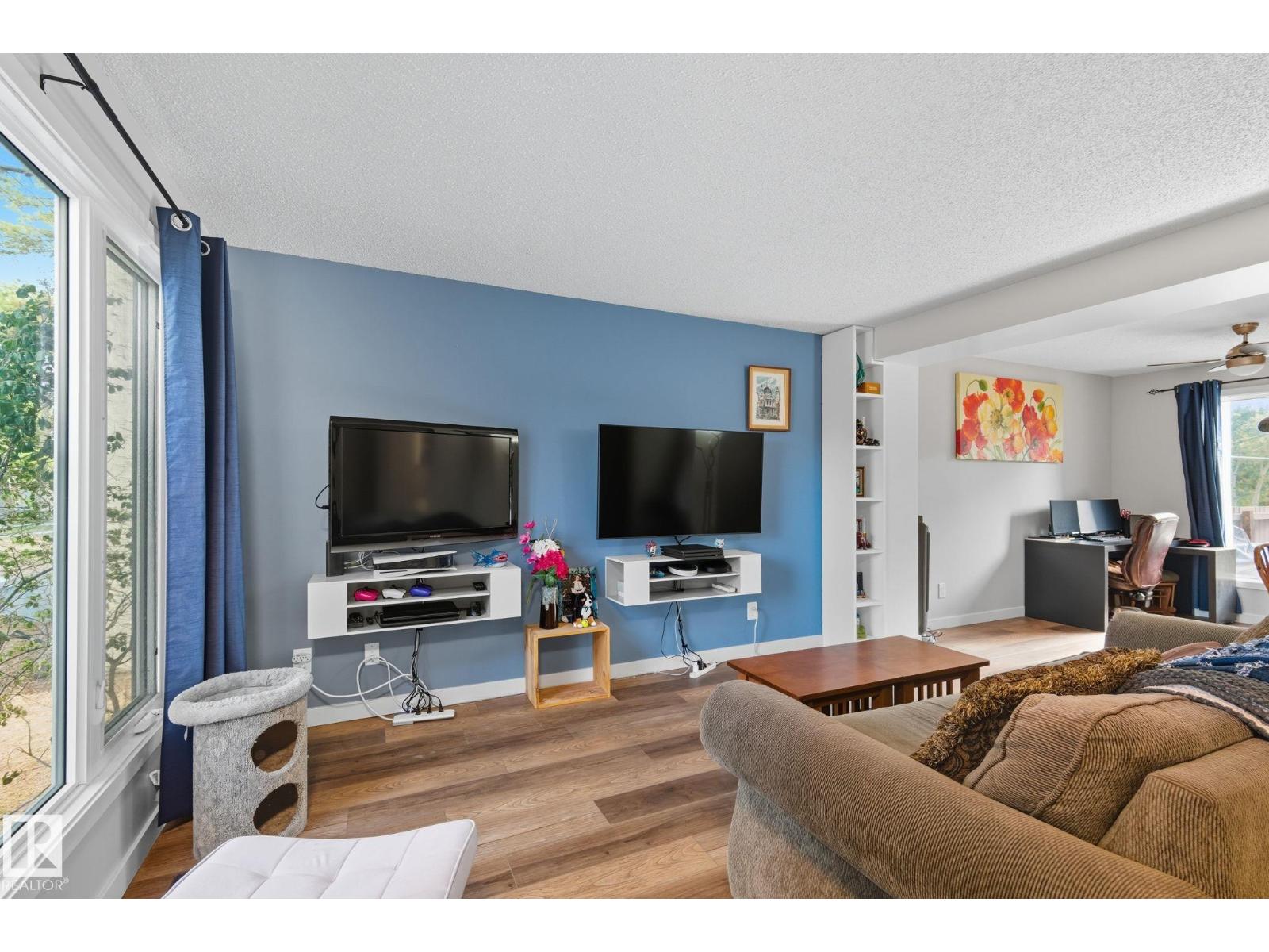 12047 162 Av Nw, Edmonton, Alberta  T5X 3R1 - Photo 2 - E4459993