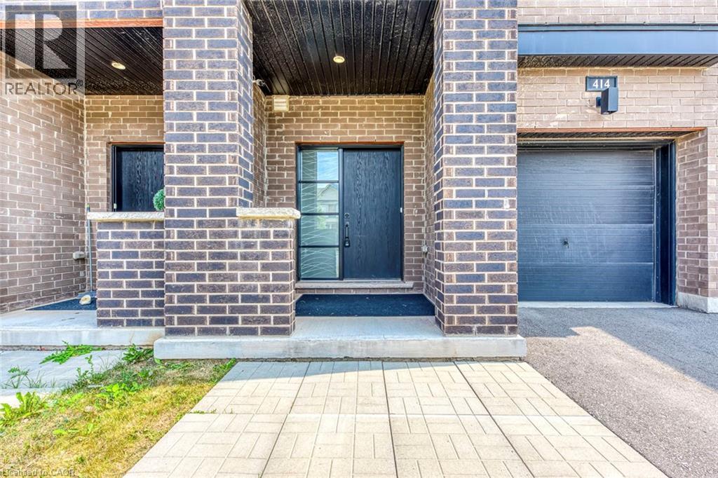 414 Wheat Boom Drive, Oakville, Ontario  L6H 0R4 - Photo 2 - 40774770