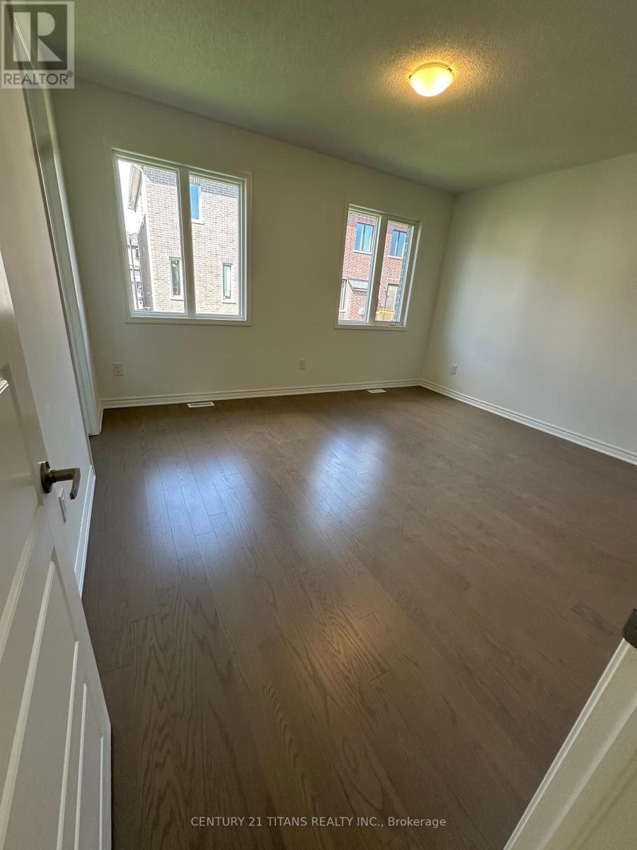 1324 Garthdale Street, Pickering, Ontario  L1X 0T2 - Photo 14 - E12426837
