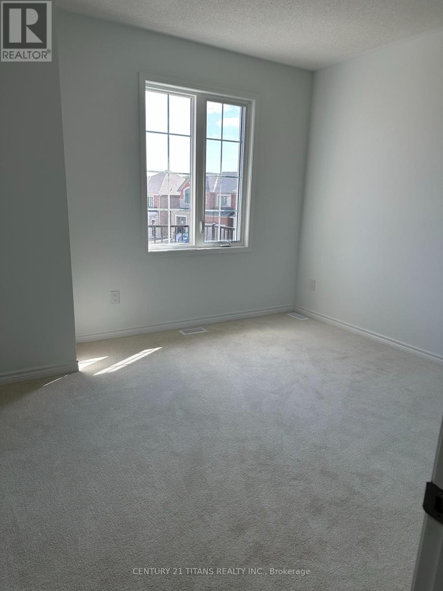 1324 Garthdale Street, Pickering, Ontario  L1X 0T2 - Photo 17 - E12426837