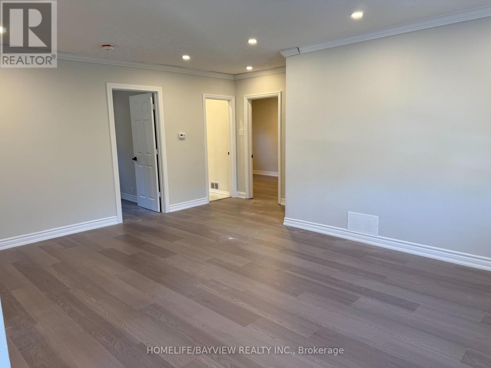 Main - 69 Woodward Avenue, Markham, Ontario  L3T 1E8 - Photo 6 - N12375635
