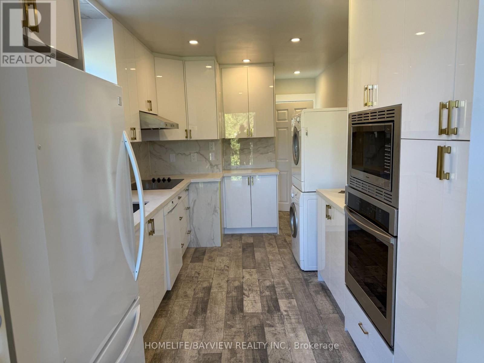 Main - 69 Woodward Avenue, Markham, Ontario  L3T 1E8 - Photo 3 - N12375635