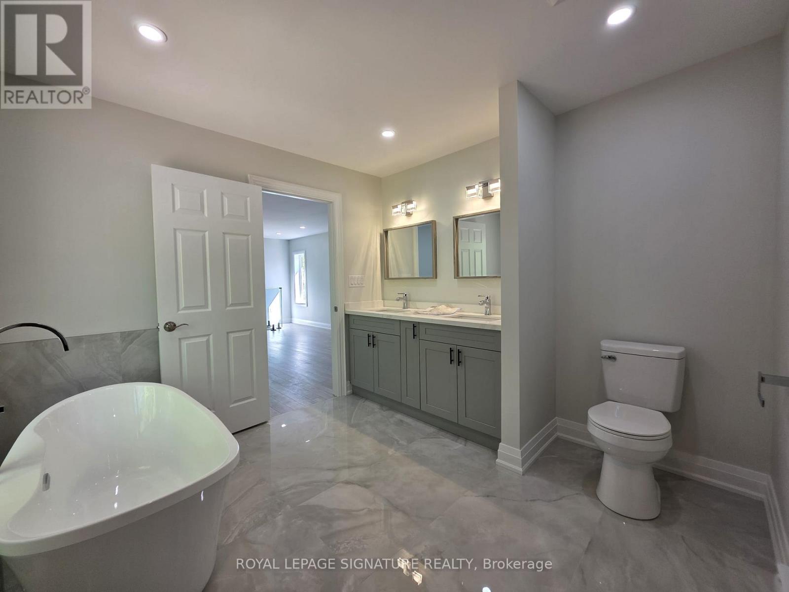 B - 198 Victoria Street, Hamilton, Ontario  L0R 2H0 - Photo 11 - X12434754