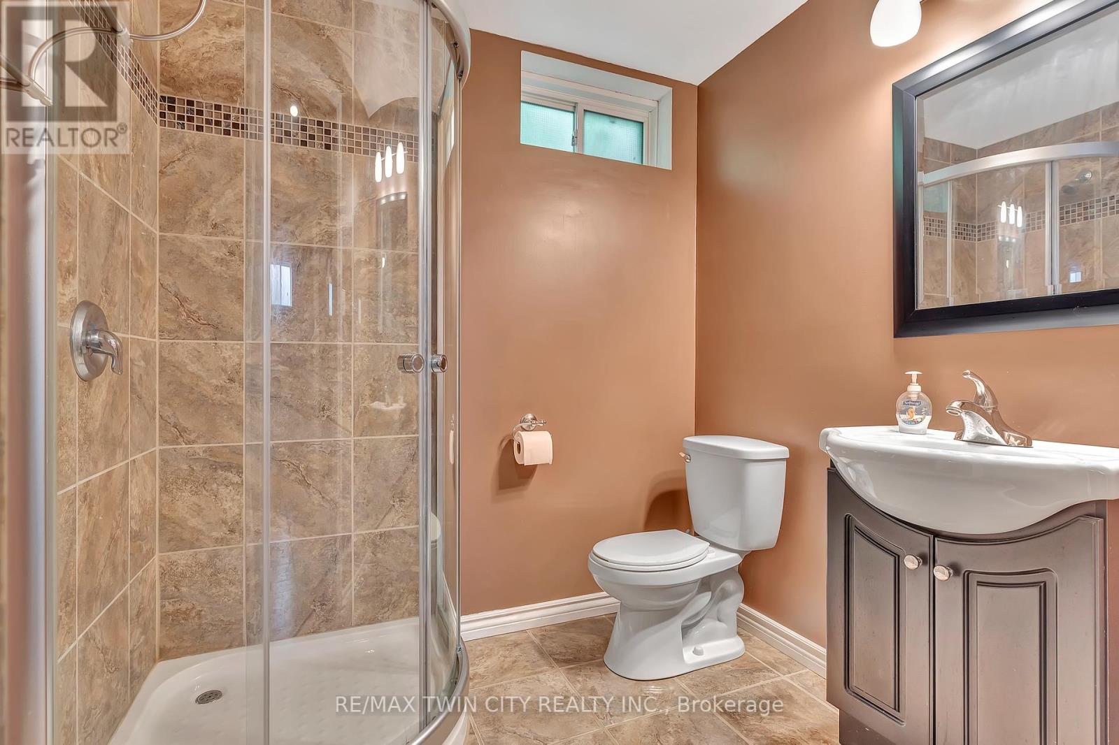 357 Auburn Drive, Waterloo, Ontario  N2K 4P3 - Photo 37 - X12434757