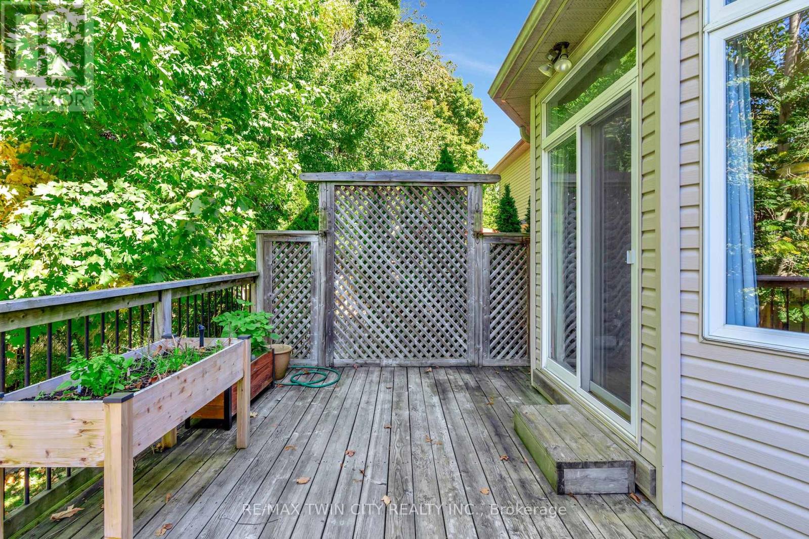 357 Auburn Drive, Waterloo, Ontario  N2K 4P3 - Photo 45 - X12434757