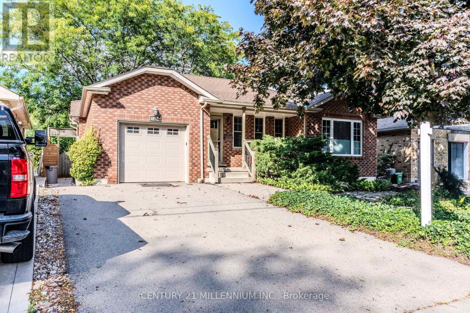 60 Ofield Road, Hamilton, Ontario  L8S 2M7 - Photo 1 - X12434765