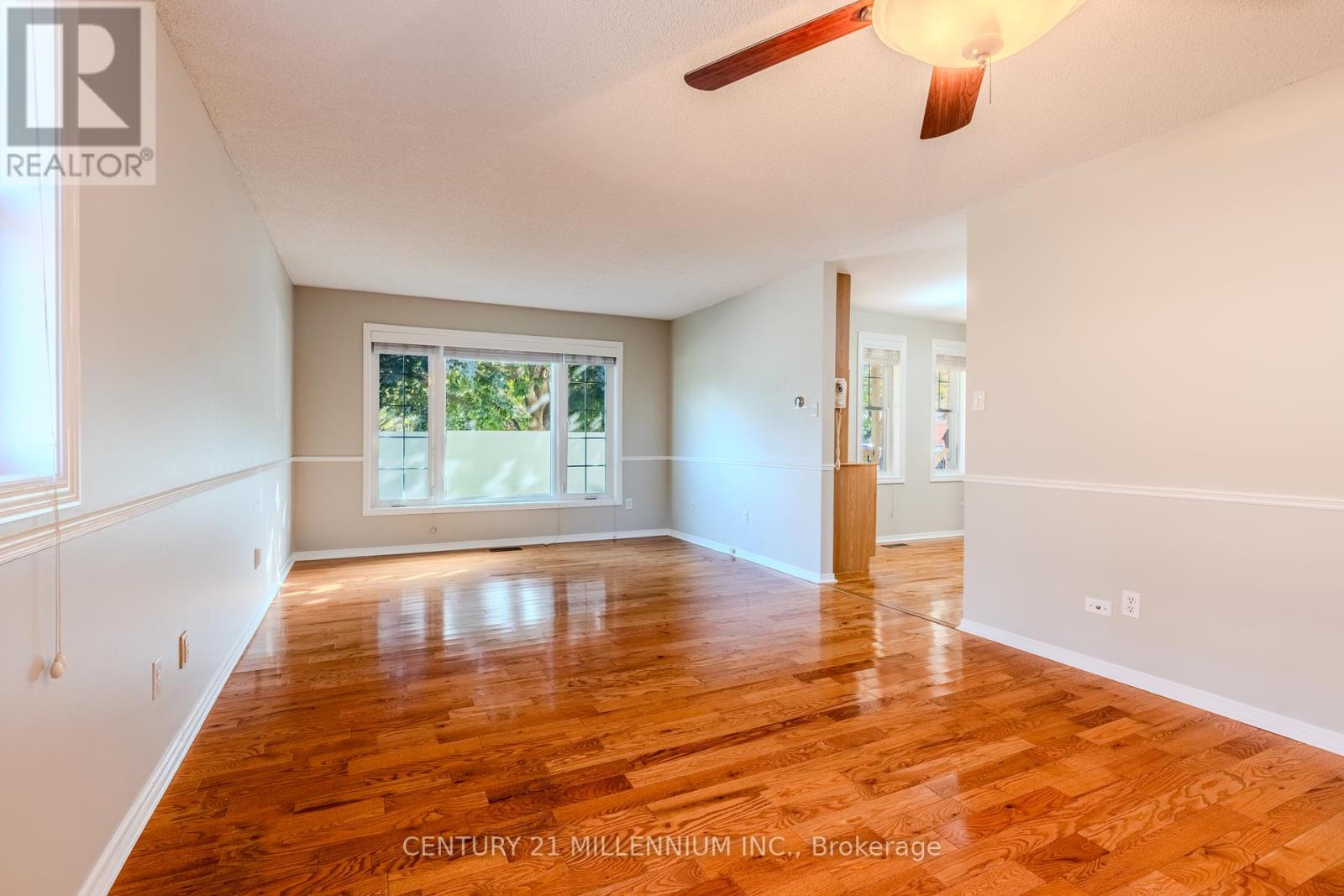 60 Ofield Road, Hamilton, Ontario  L8S 2M7 - Photo 14 - X12434765