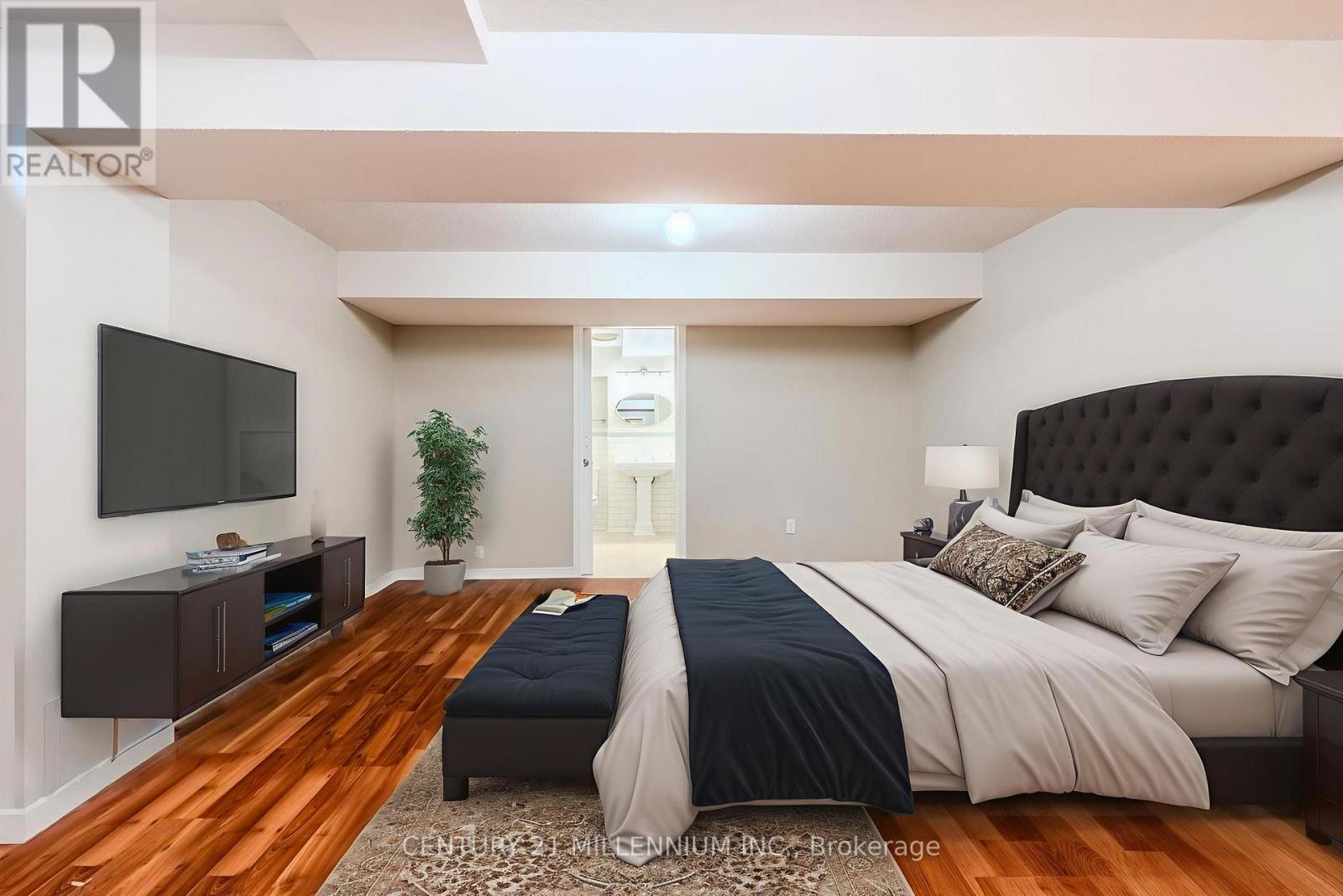 60 Ofield Road, Hamilton, Ontario  L8S 2M7 - Photo 27 - X12434765