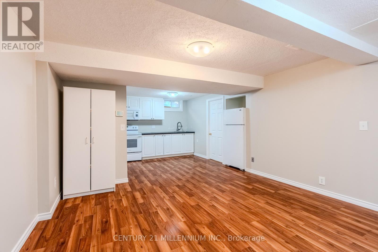 60 Ofield Road, Hamilton, Ontario  L8S 2M7 - Photo 30 - X12434765