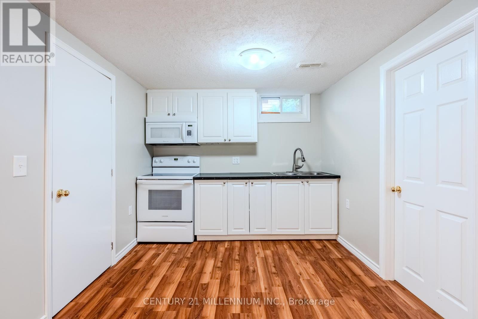 60 Ofield Road, Hamilton, Ontario  L8S 2M7 - Photo 32 - X12434765