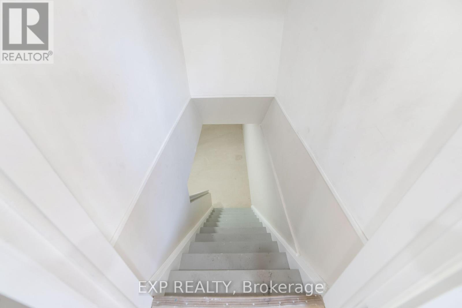 348 Caradoc Street S, Strathroy-Caradoc, Ontario  N7G 2P4 - Photo 37 - X12434767