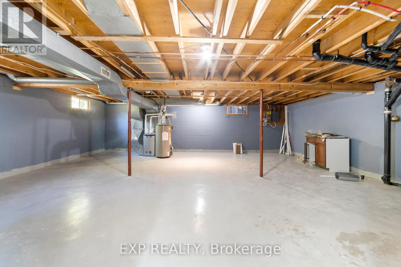 348 Caradoc Street S, Strathroy-Caradoc, Ontario  N7G 2P4 - Photo 39 - X12434767