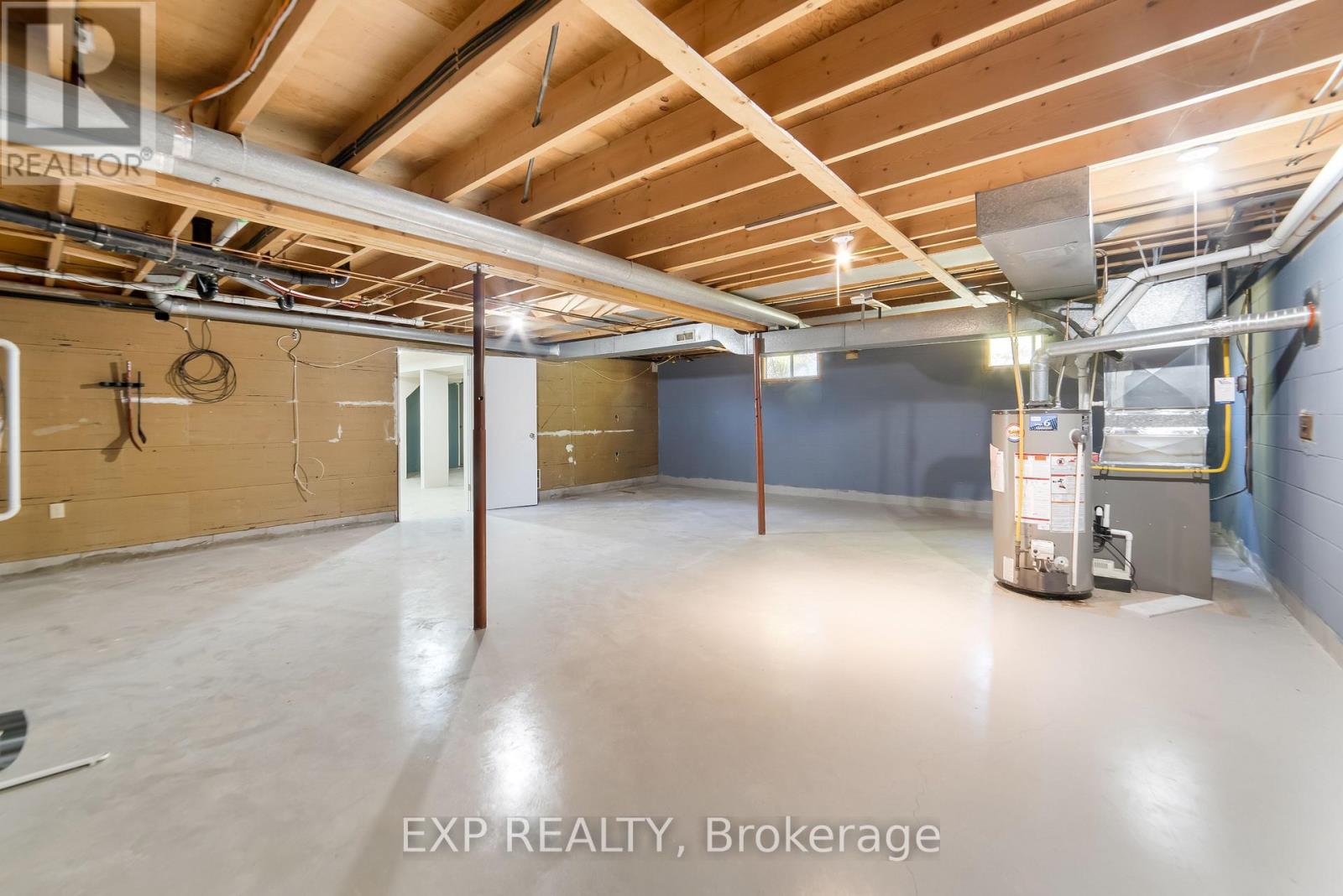 348 Caradoc Street S, Strathroy-Caradoc, Ontario  N7G 2P4 - Photo 40 - X12434767