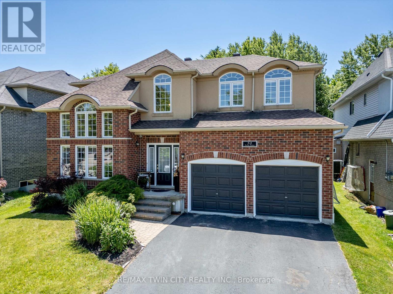 50 Ferris Drive, Wellesley, Ontario  N0B 2T0 - Photo 1 - X12434784
