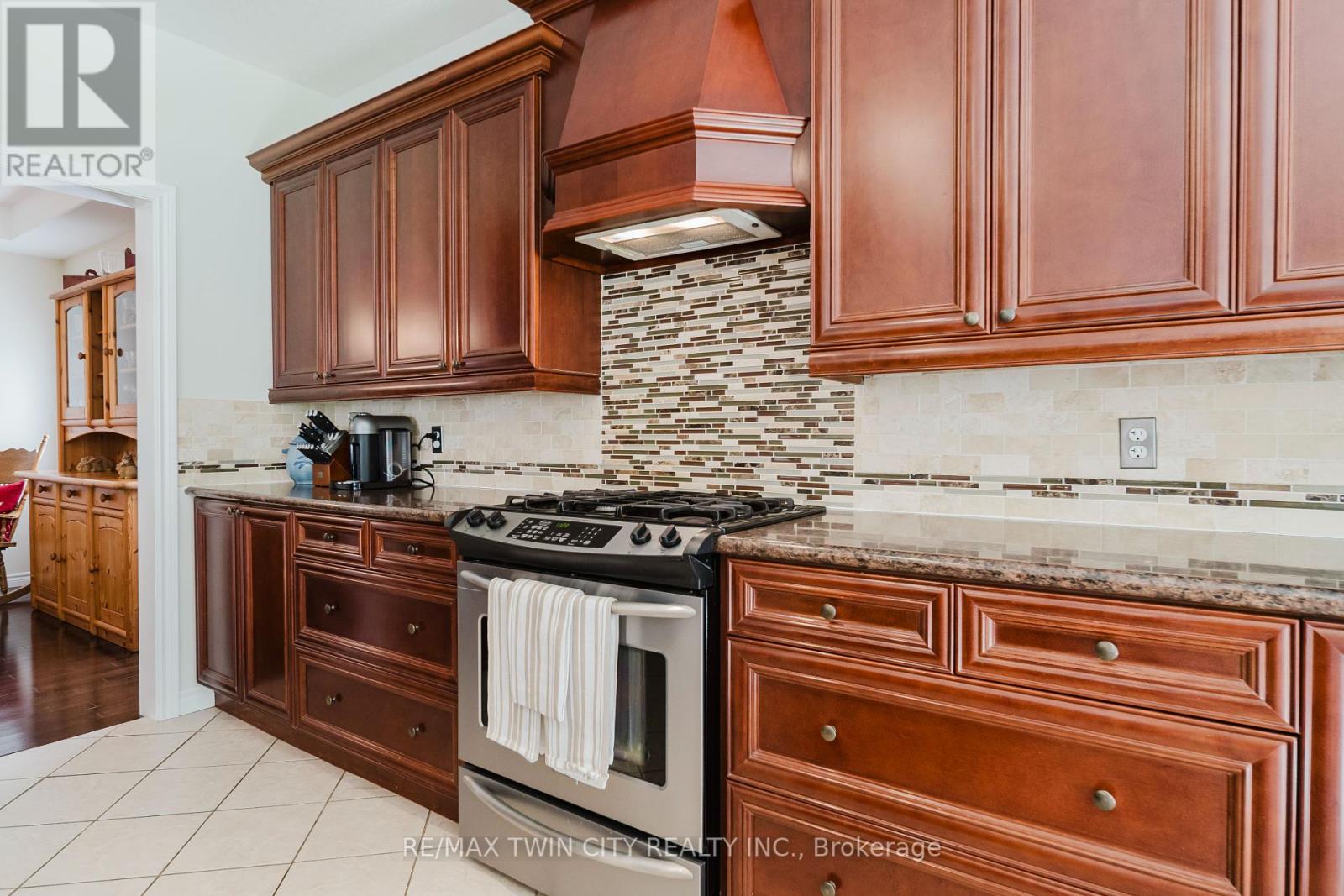 50 Ferris Drive, Wellesley, Ontario  N0B 2T0 - Photo 14 - X12434784