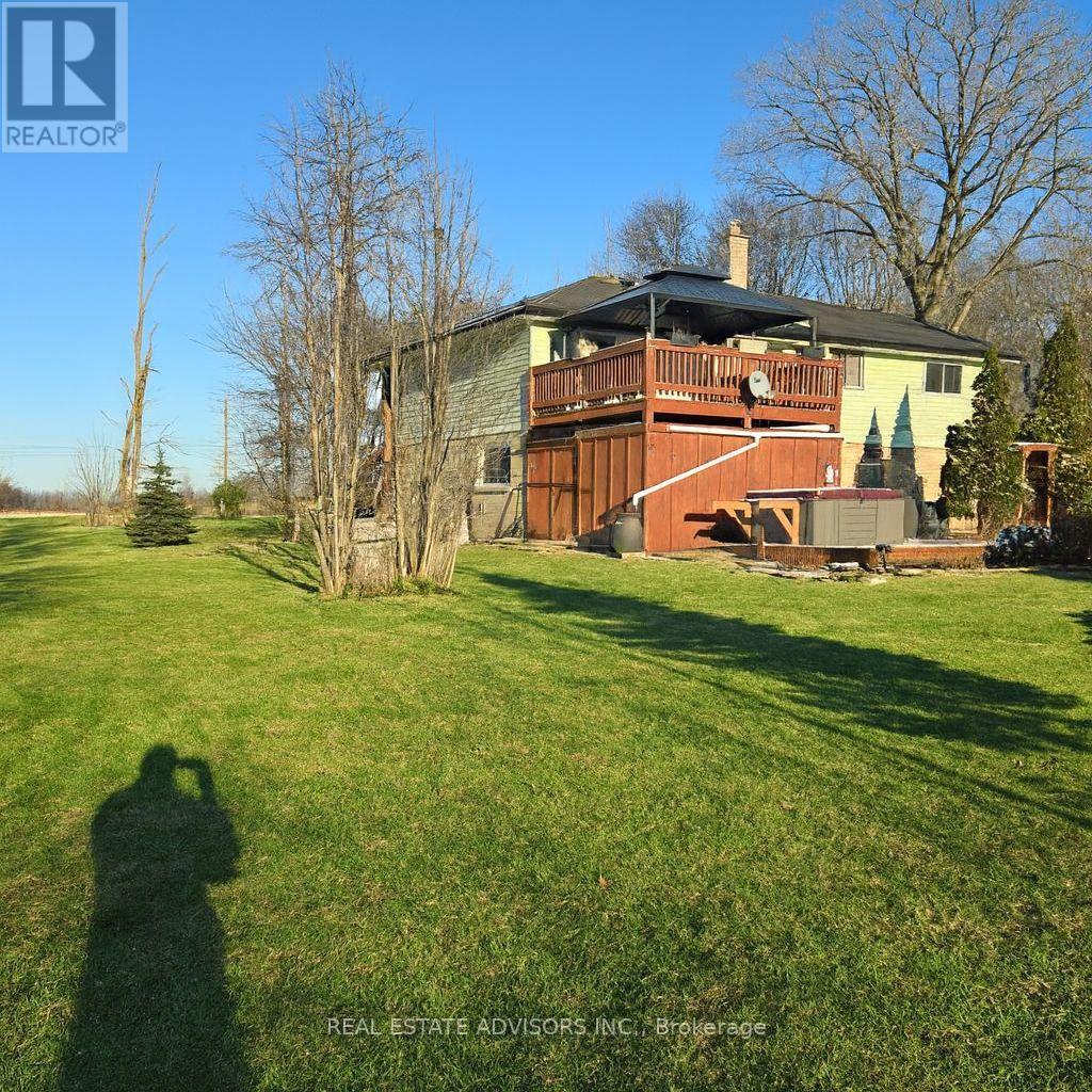 1069 Bird Road, Haldimand, Ontario  N1A 2W2 - Photo 21 - X12434787