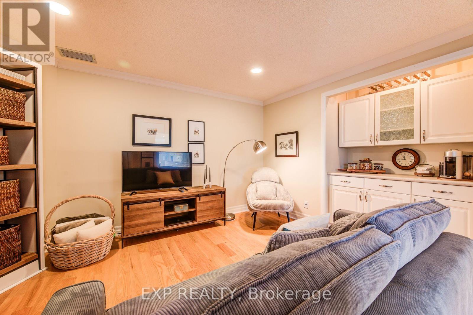 41 - 54 Blue Springs Drive, Waterloo, Ontario  N2J 4M4 - Photo 17 - X12434797