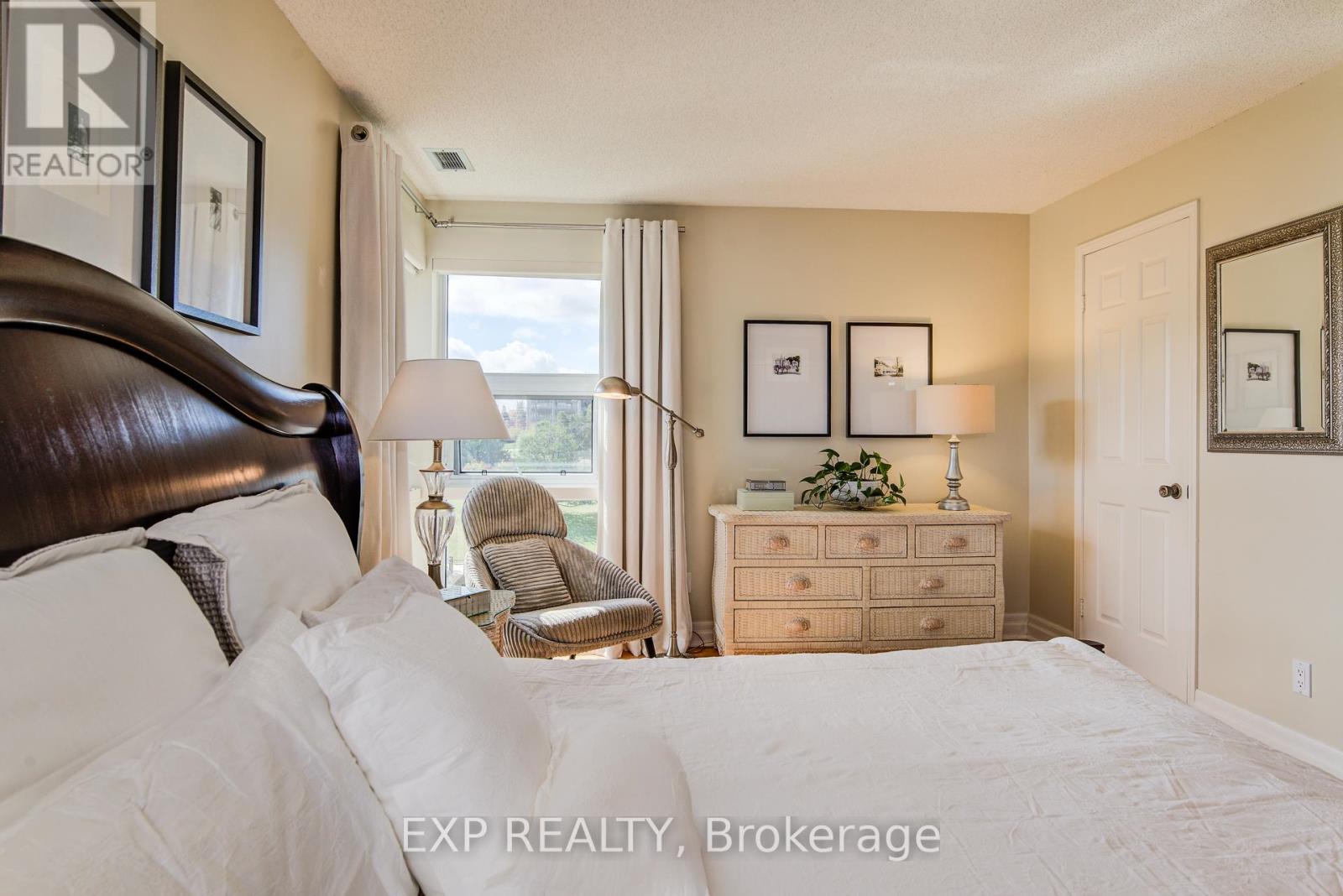 41 - 54 Blue Springs Drive, Waterloo, Ontario  N2J 4M4 - Photo 31 - X12434797