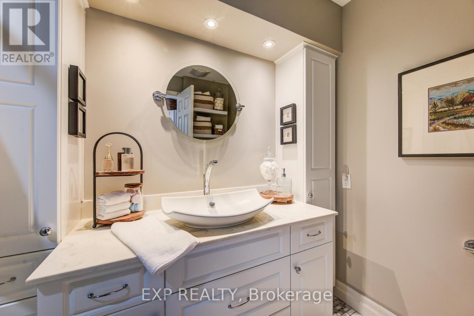 41 - 54 Blue Springs Drive, Waterloo, Ontario  N2J 4M4 - Photo 34 - X12434797