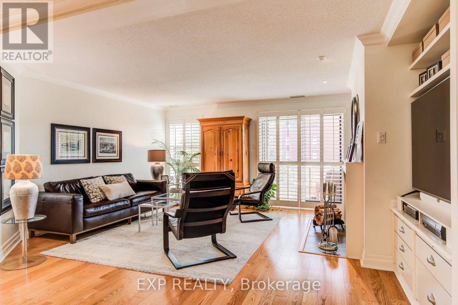 41 - 54 Blue Springs Drive, Waterloo, Ontario  N2J 4M4 - Photo 6 - X12434797