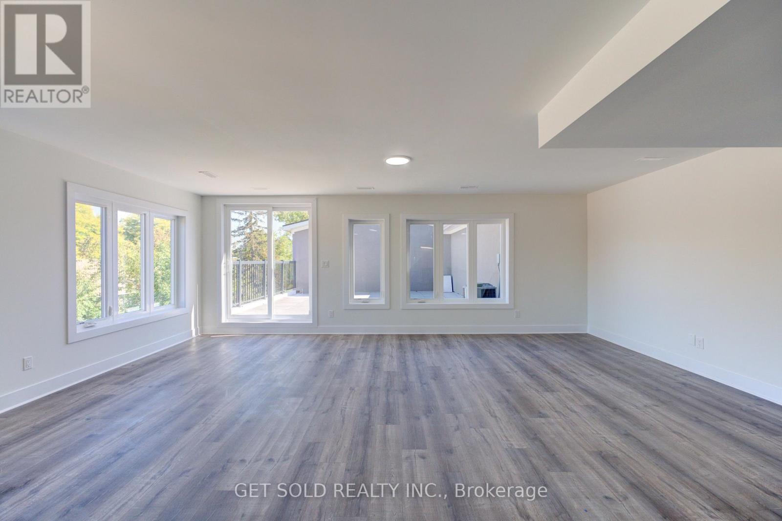 11 - 6701 Thorold Stone Road, Niagara Falls, Ontario  L2J 1B3 - Photo 13 - X12421256