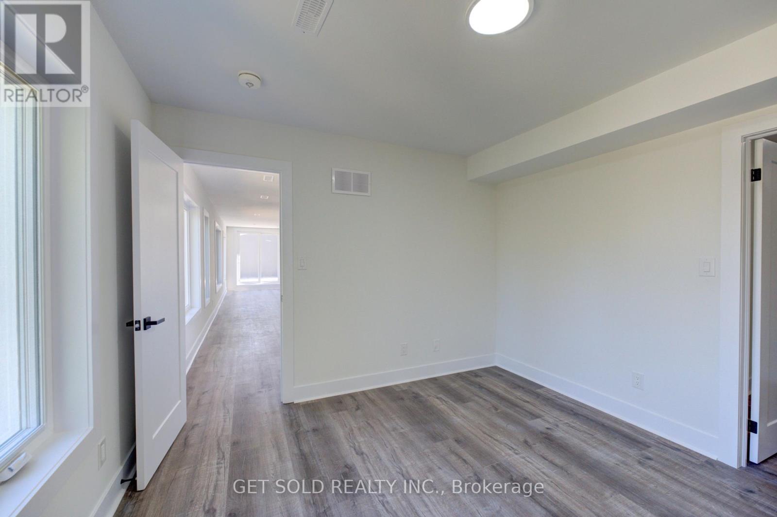 11 - 6701 Thorold Stone Road, Niagara Falls, Ontario  L2J 1B3 - Photo 17 - X12421256