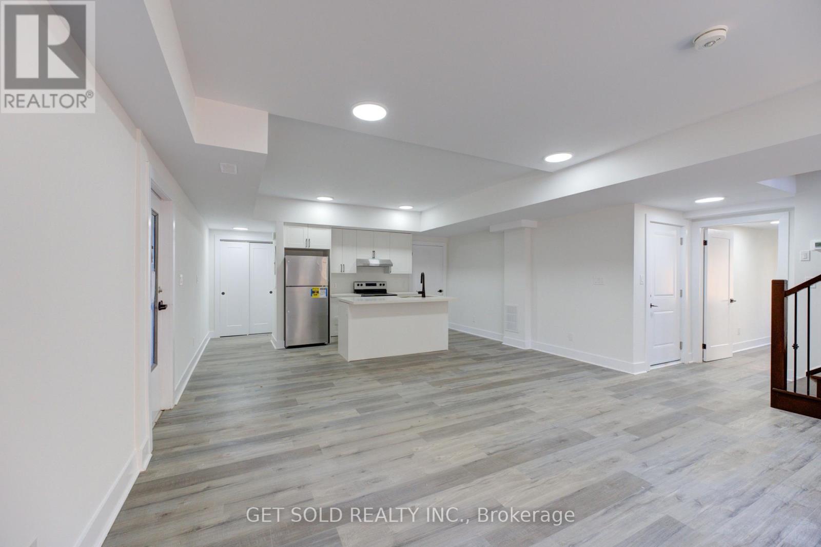 7 - 6701 Thorold Stone Road, Niagara Falls, Ontario  L2J 1B3 - Photo 6 - X12421233