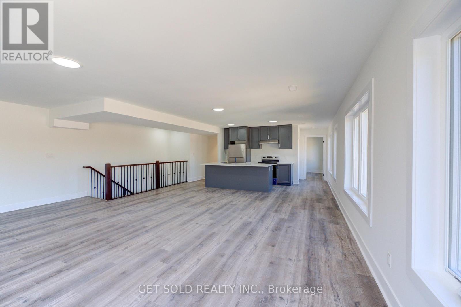 11 - 6701 Thorold Stone Road, Niagara Falls, Ontario  L2J 1B3 - Photo 5 - X12421256
