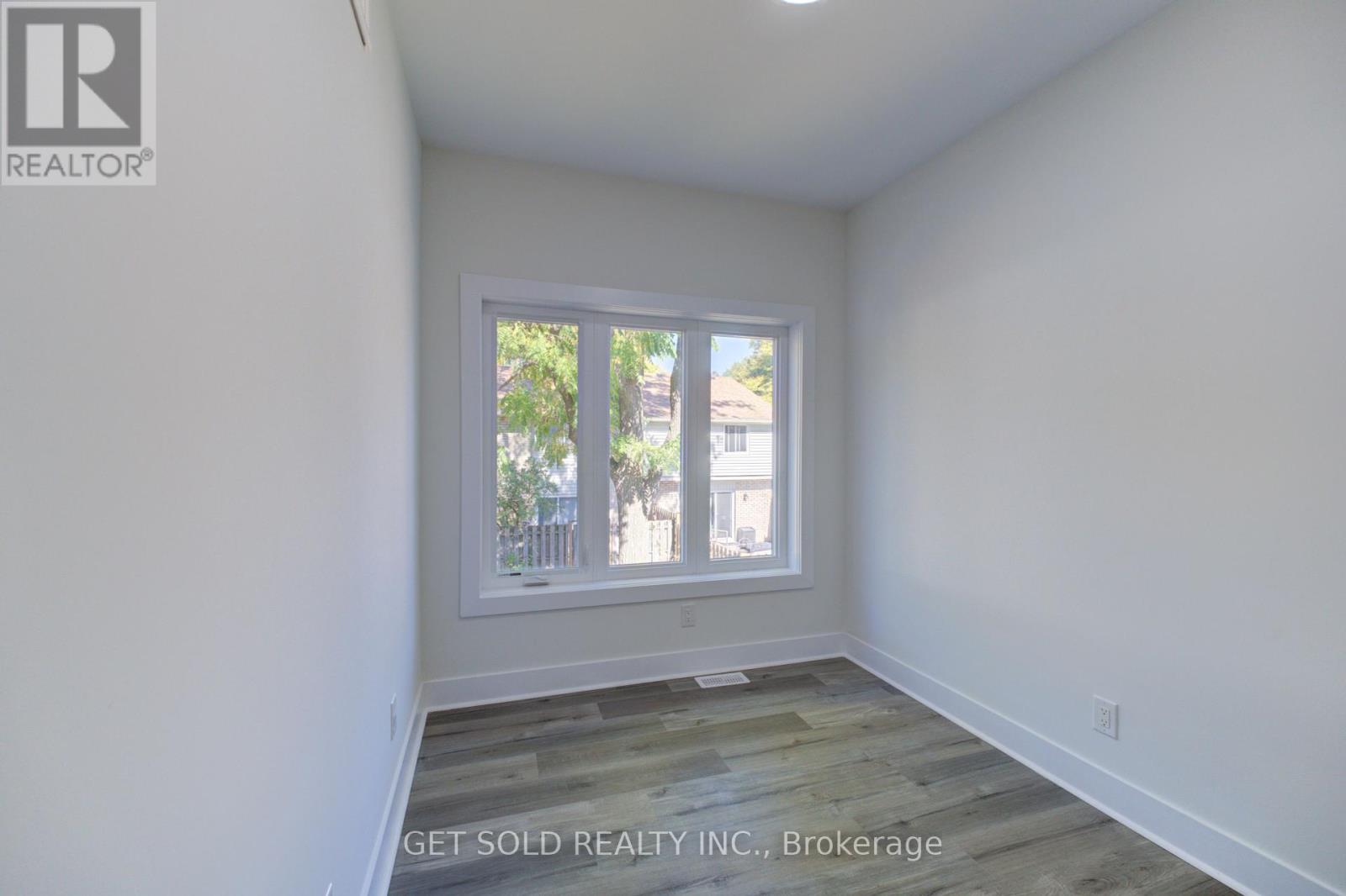 7 - 6701 Thorold Stone Road, Niagara Falls, Ontario  L2J 1B3 - Photo 21 - X12421233