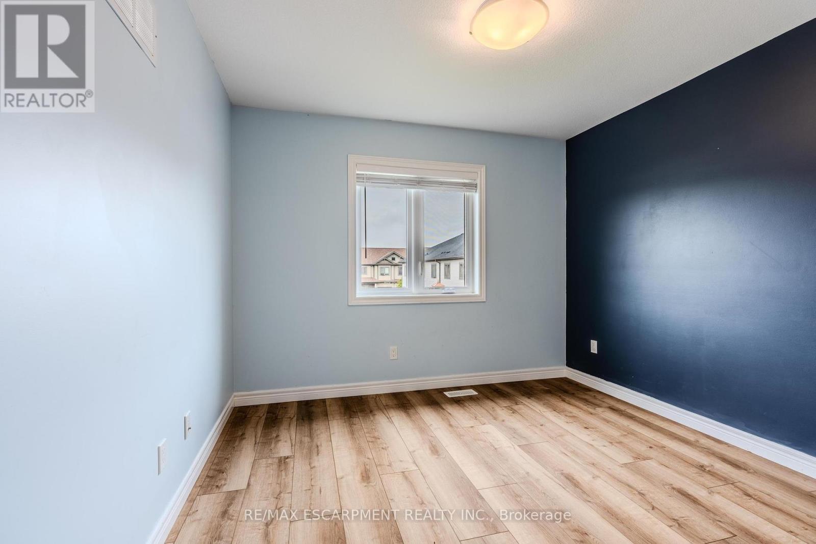 17 Severino Circle, West Lincoln, Ontario  L0R 2A0 - Photo 20 - X12426554