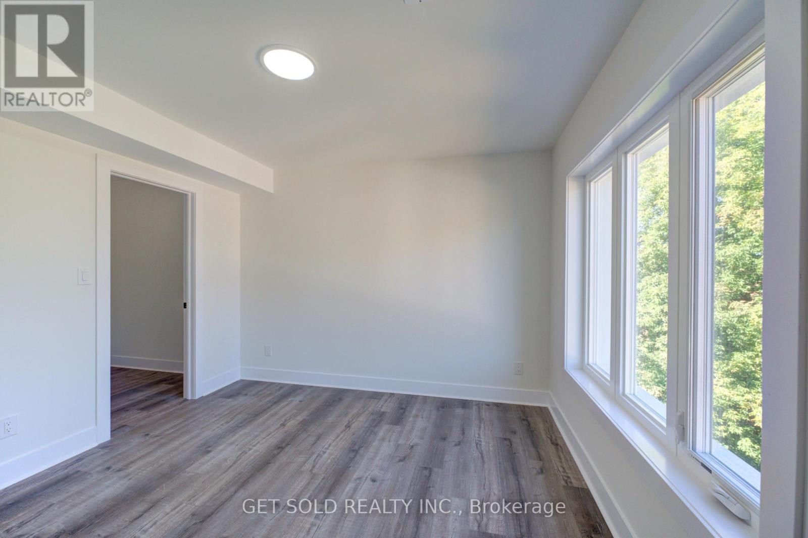 11 - 6701 Thorold Stone Road, Niagara Falls, Ontario  L2J 1B3 - Photo 16 - X12421256